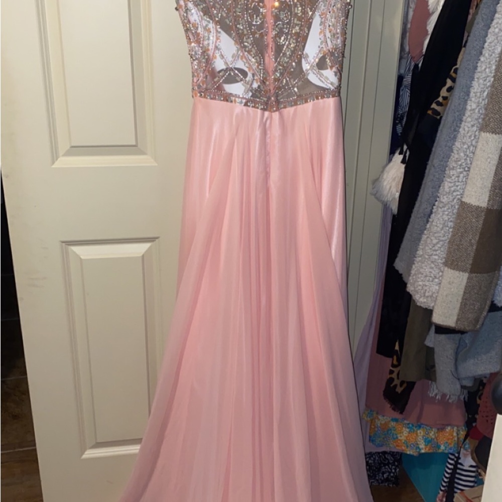 Pink Prom Dress with Train - Picture 4 of 4
